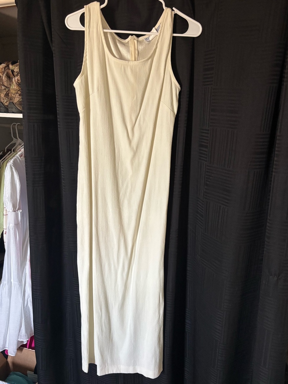 Sleeveless Cream Maxi Dress - Elegant Everyday Style